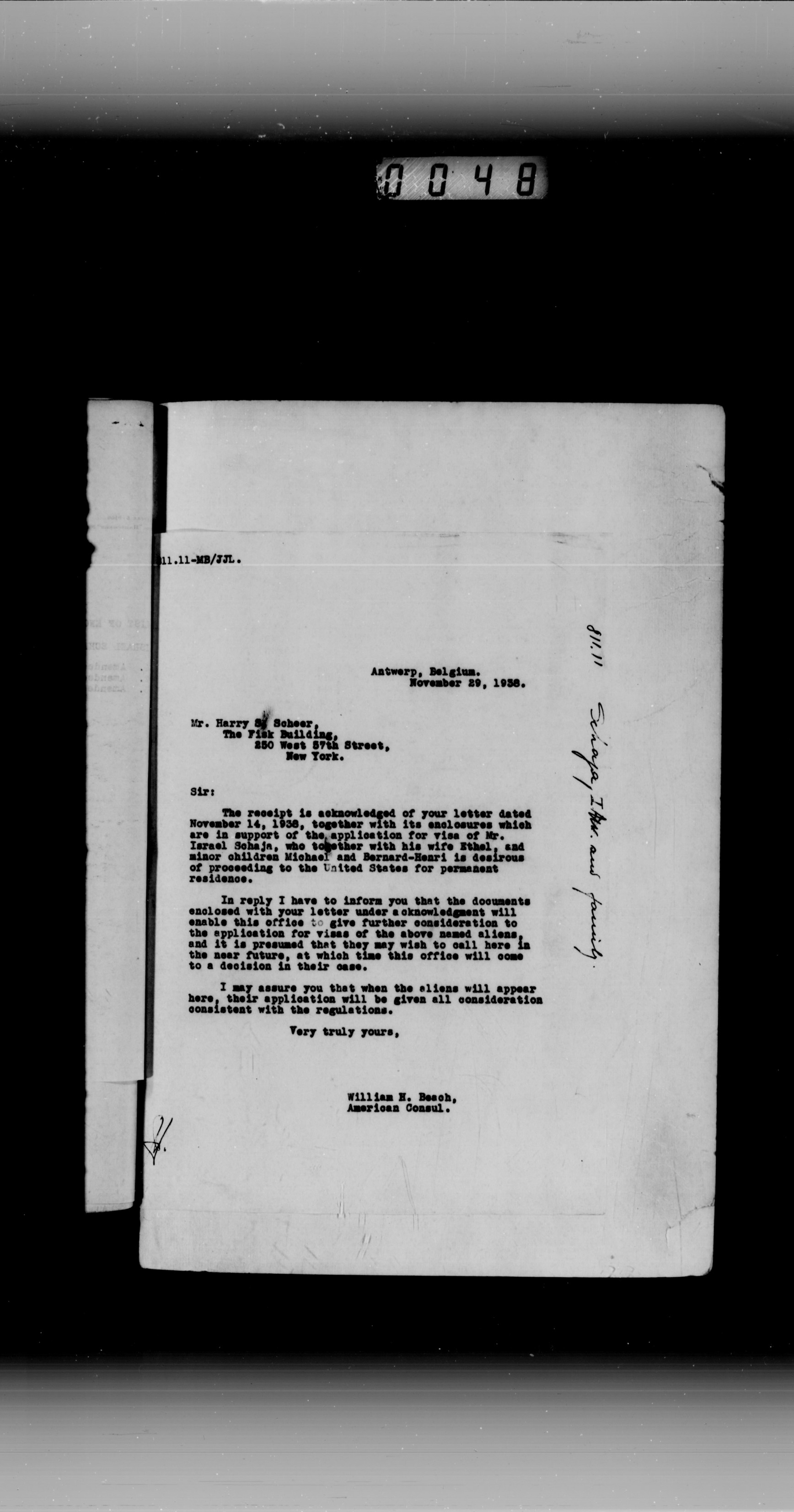 Explore documents of the Arolsen Archives | 1100013107 - Consulate